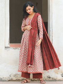 Poppy Poises - Hand Block Printed Kurta Set With Dupatta - SS01DF1876