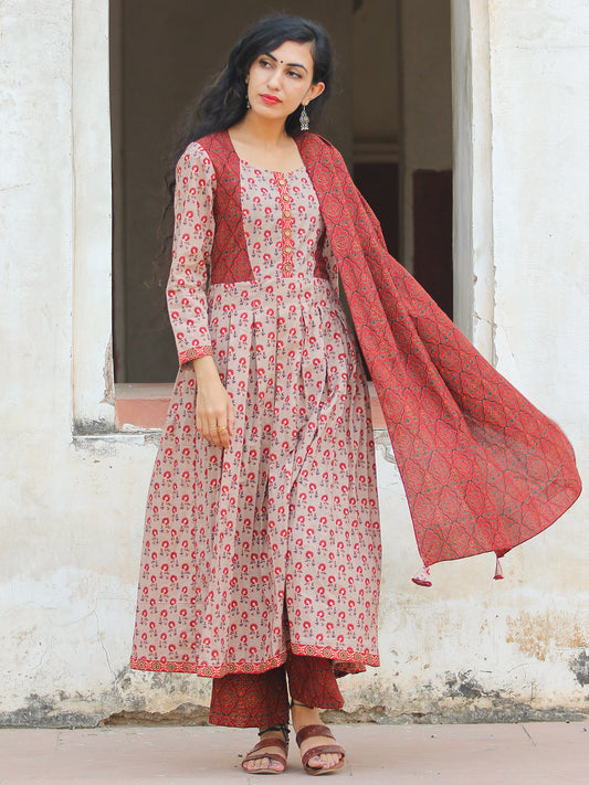 Poppy Poises - Hand Block Printed Kurta Set With Dupatta - SS01DF1876