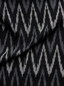 Black Grey White Pochampally Hand Woven Ikat Fabric Per Meter - F002F954