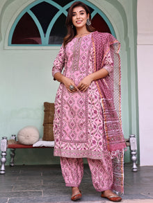 Jashn Aiza Set Of Kurta Salwar Pants Kota Doria Dupatta