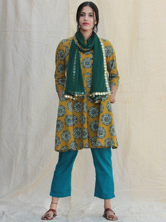 Nazz - Hand Block Printed Kurta Pant Set With Dupatta - SS01F1814