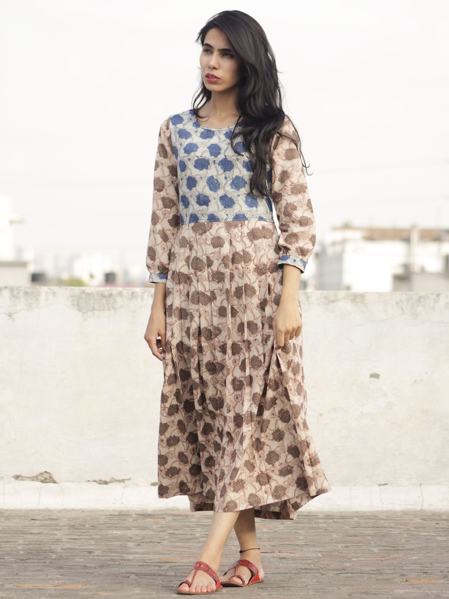 Ivory Kashish Indigo Long Hand Block Printed Cotton Dress With Knife P ...